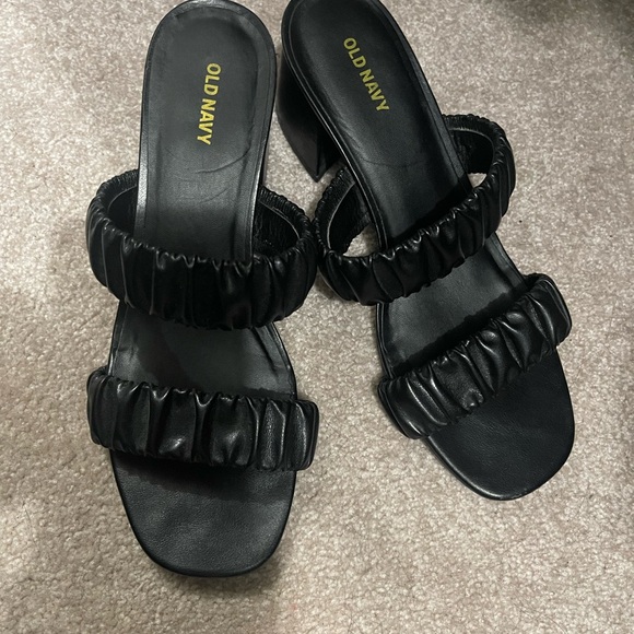 Size 9 Black Heeled Sandals - Picture 2 of 4